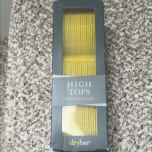 Drybar Self-Grip Rollers in Yellow and Gray